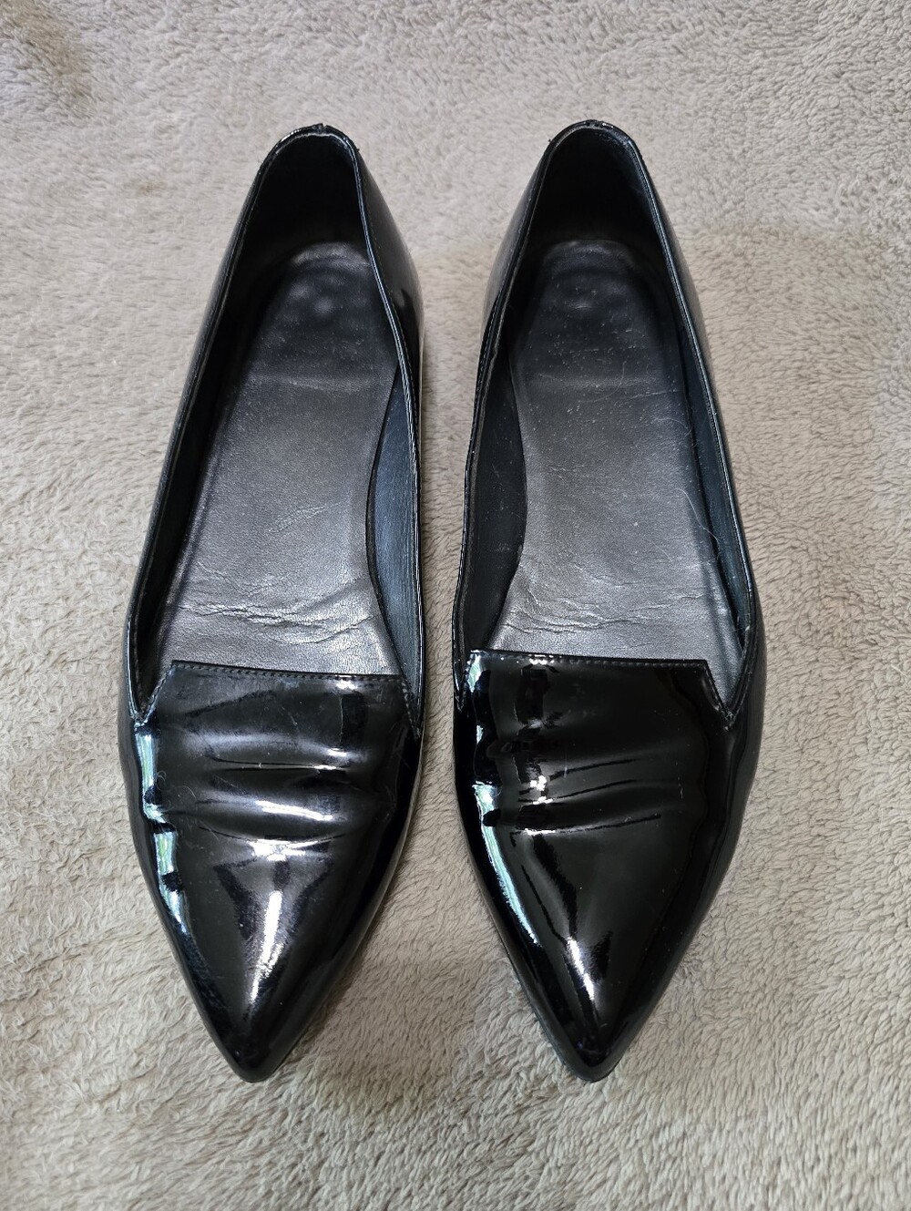 Stuart Weitzman Black Patent Leather Pointed Toe Loafers Size 6